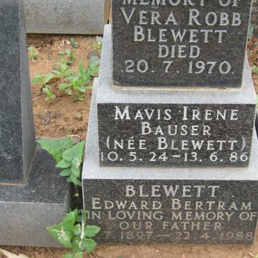 BLEWETT Vera Robb -1970 :: BAUSER Mavis Irene nee BLEWETT 1924-1986 :: BLEWETT Edward Bertram 1897-1988