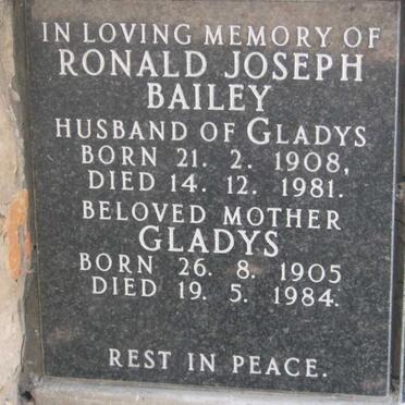 BAILEY Ronald Joseph 1908-1981 &amp; Gladys 1905-1984