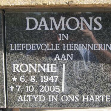 DAMONS Ronnie 1947-2005