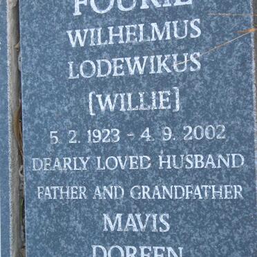 FOURIE Wilhelmus Lodewikus 1923-2002 &amp; Mavis Doreen 1828-2004
