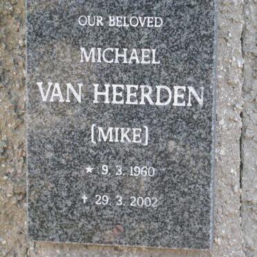 HEERDEN Michael, van 1960-2002