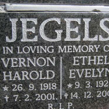 JEGELS Vernon Harold 1918-2001 &amp; Ethel Evelyn 1920-2006