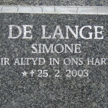 LANGE Simone, de -2003