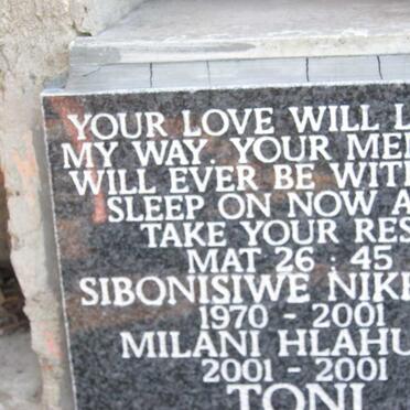 NIKELWA Sibonisiwe 1970-2001 :: HLAHUMI Milani 2001-2001