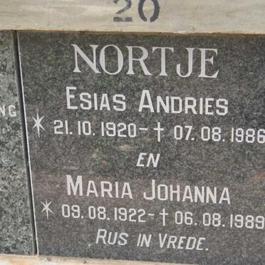 NORTJE Esias Andries 1920-1986 &amp; Maria Johanna 1922-1989