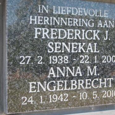 SENEKAL Frederick J. 1938-2003 &amp; Anna M. ENGELBRECHT 1942-2010