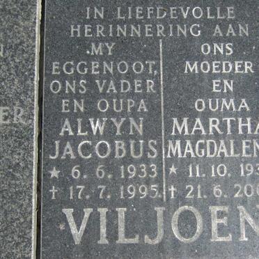 VILJOEN Alwyn Jacobus 1933-1995 &amp; Martha Magdalena 1932-2000