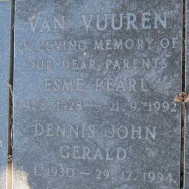 VUUREN Gerald, van 1930-1994 &amp; Esme Pearl 1928-1992