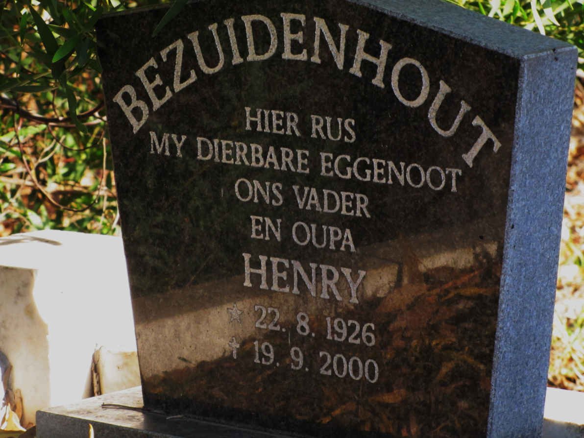 BEZUIDENHOUT Henry 1926-2000