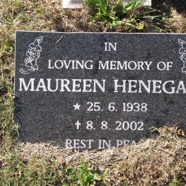 HENEGAN Maureen 1938-2002