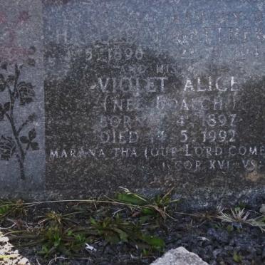 MATTHEWS Harold J. 1896-1948 &amp; Violet Alice BOALCH 1897-1992