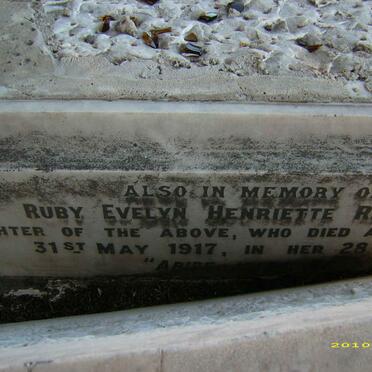 REYNOLDS Ruby Evelyn Henriette -1917