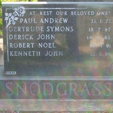 SNODGRASS Paul Andrew -1972 &amp; Gertrude Symons -1987
