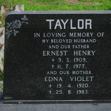 TAYLOR Ernest Henry 1909-1977 &amp; Edna Violet 1920-1983