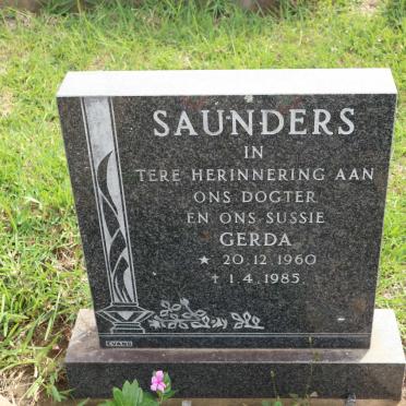 SAUNDERS Gerda 1960-1985