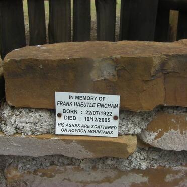 FINCHAM Frank Haeutle 1922-2005 