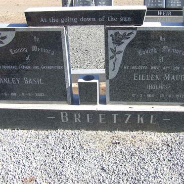 BREETZKE Stanley Basil 1911-2003 &amp; Eileen Maud HOLMES 1918-1972