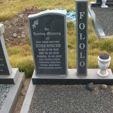 FOLOLO Esther Nonkumbi 1936-2002
