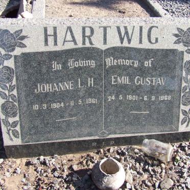 HARTWIG Emil Gustav 1901-1968 &amp; Johanne L.H. 1904-1961