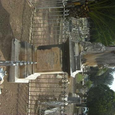 HODGES James -1890 &amp; Emma -19?9