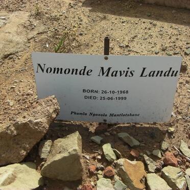 LANDU Nomonde Mavis 1968-1999