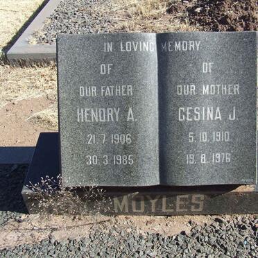 MOYLES Hendry A. 1906-1985 &amp; Gesina J. 1910-1976