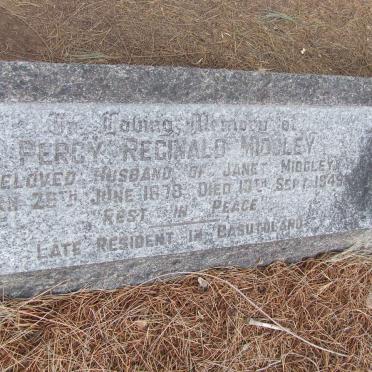 MIDGLEY Percy Reginald 1878-1949 &amp; Janet CONYERS 1881-1962