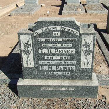 PEINKE T.H. 1891-1945 &amp; E.M. 1898-1985