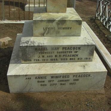 PEACOCK Mabel Hay 1883-1915 :: PEACOCK Annie Winifred 1881-1952