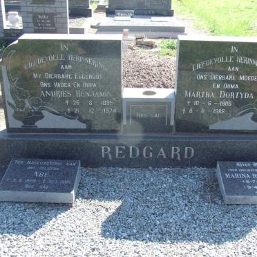 REDGARD  :: TAIT