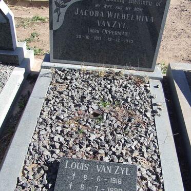 ZYL Louis, van 1918-1986 &amp; Jacoba Wilhelmina OPPERMAN 1917-1973