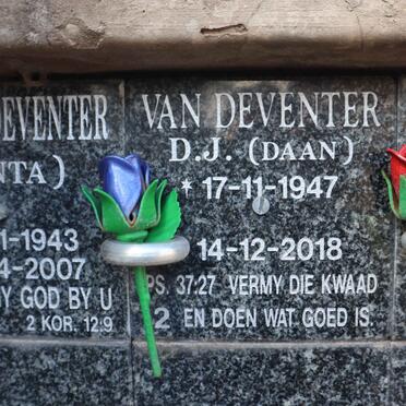 DEVENTER D.J., van 1947-2018