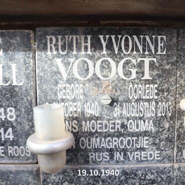 VOOGT Ruth Yvonne 1940-2013