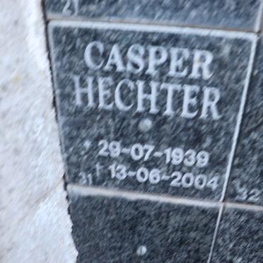 CASPER Hechter 1939-2004