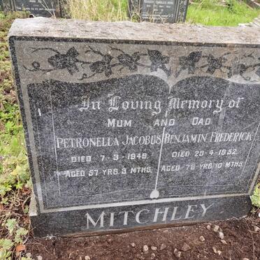 MITCHLEY Benjamin Frederick -1952 &amp; Petronella Jacobus -1949