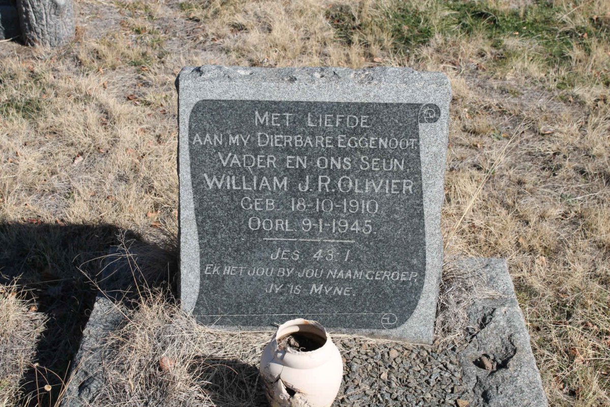 OLIVIER William J.R. 1910-1945