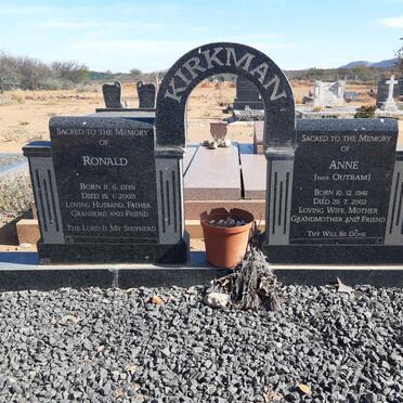 KIRKMAN Ronald 1939-2009 &amp; Anne OUTRAM 1941-2002