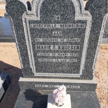 KNOESEN Marie E. 1933-19?3