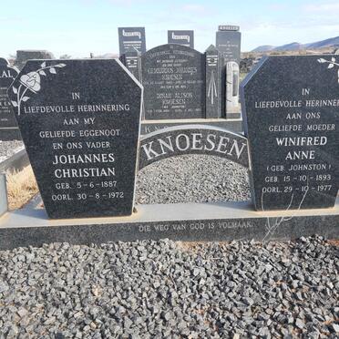 KNOESEN Johannes Christian 1887-1972 &amp; Winifred Anne JOHNSTON 1893-1977