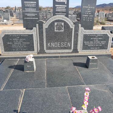 KNOESEN Daniel Johannes 1873-1957 &amp; Helena Anna Gertruida DORFLING 1898-1982