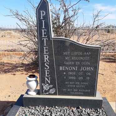 PIETERSEN Benoni John 1909-1992