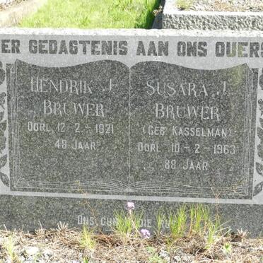 BRUWER Hendrik J. -1921 &amp; Susara J. KASSELMAN -1963
