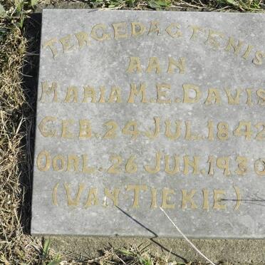 DAVIS Maria M.E. 1842-1930