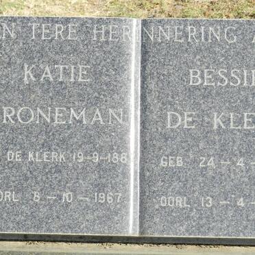 FRONEMAN Katie nee DE KLERK 1887-1967 :: DE KLERK Bessie 1897-1987