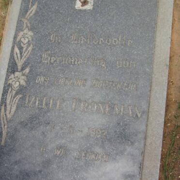 FRONEMAN Izelle -19?2