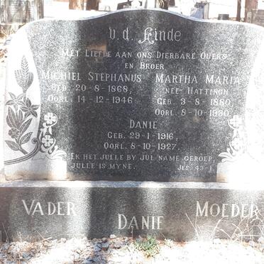 LINDE Michiel Stephanus, v.d. 1868-1946 &amp; Martha Maria HATTINGH 1880-1930 :: V.D. LINDE Danie 1916-1927