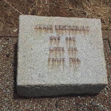 LIEBENBERG Annie