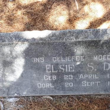 PLESSIS Elsie S.D. 1913-1974