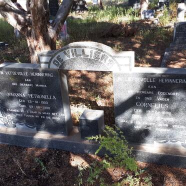 VILLIERS Cornelius, de 1898-1969 &amp; Johanna Petronella 1903-1990