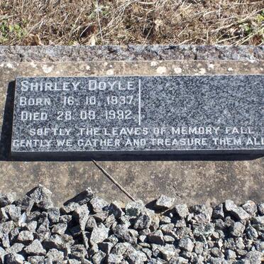 DOYLE Shirley 1937-1992